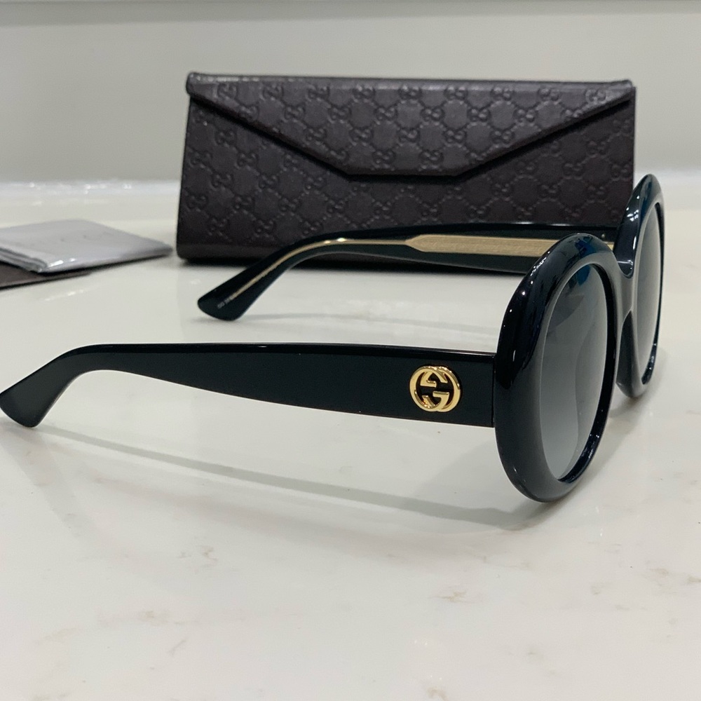 Gucci Black GG NWT Sunglasses - Picture 4 of 11